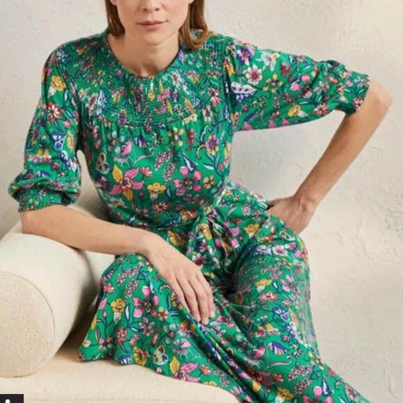 Boden Smocked Neck Jersey Midi Dress Highland Green Floral size 8 No Belt - Picture 4 of 13